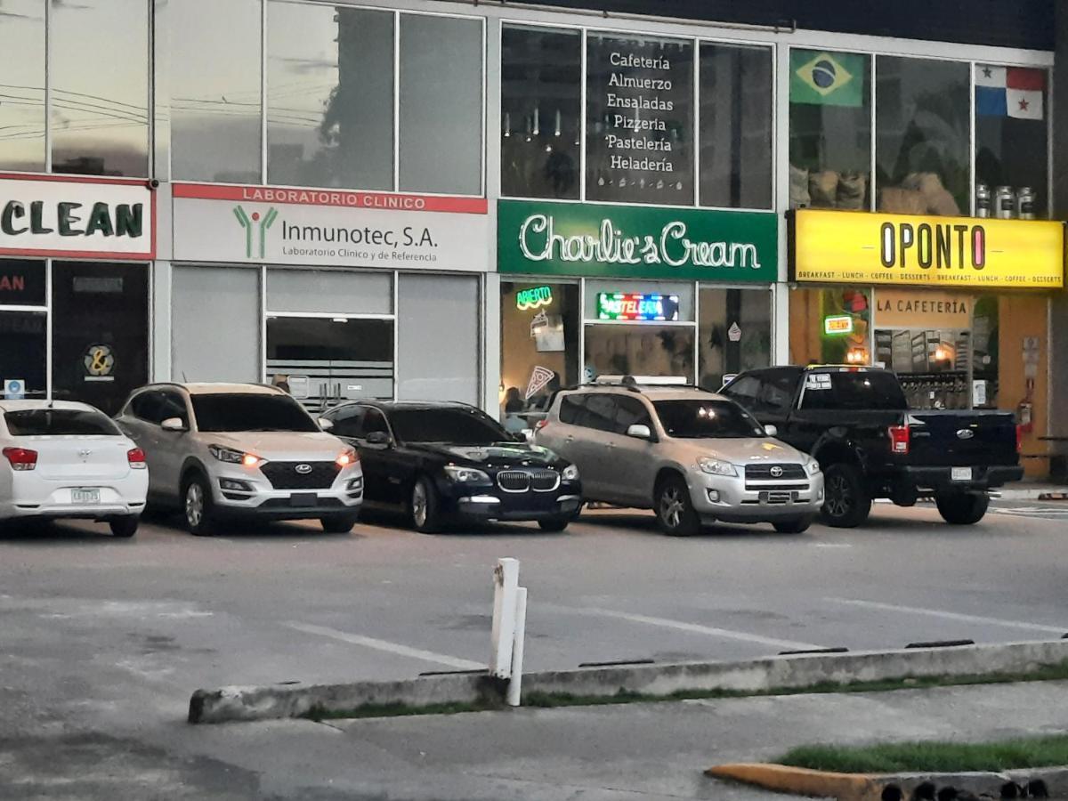 Habitacion con Turbo WiFi en Marbella Ciudad de Panamá Exterior foto