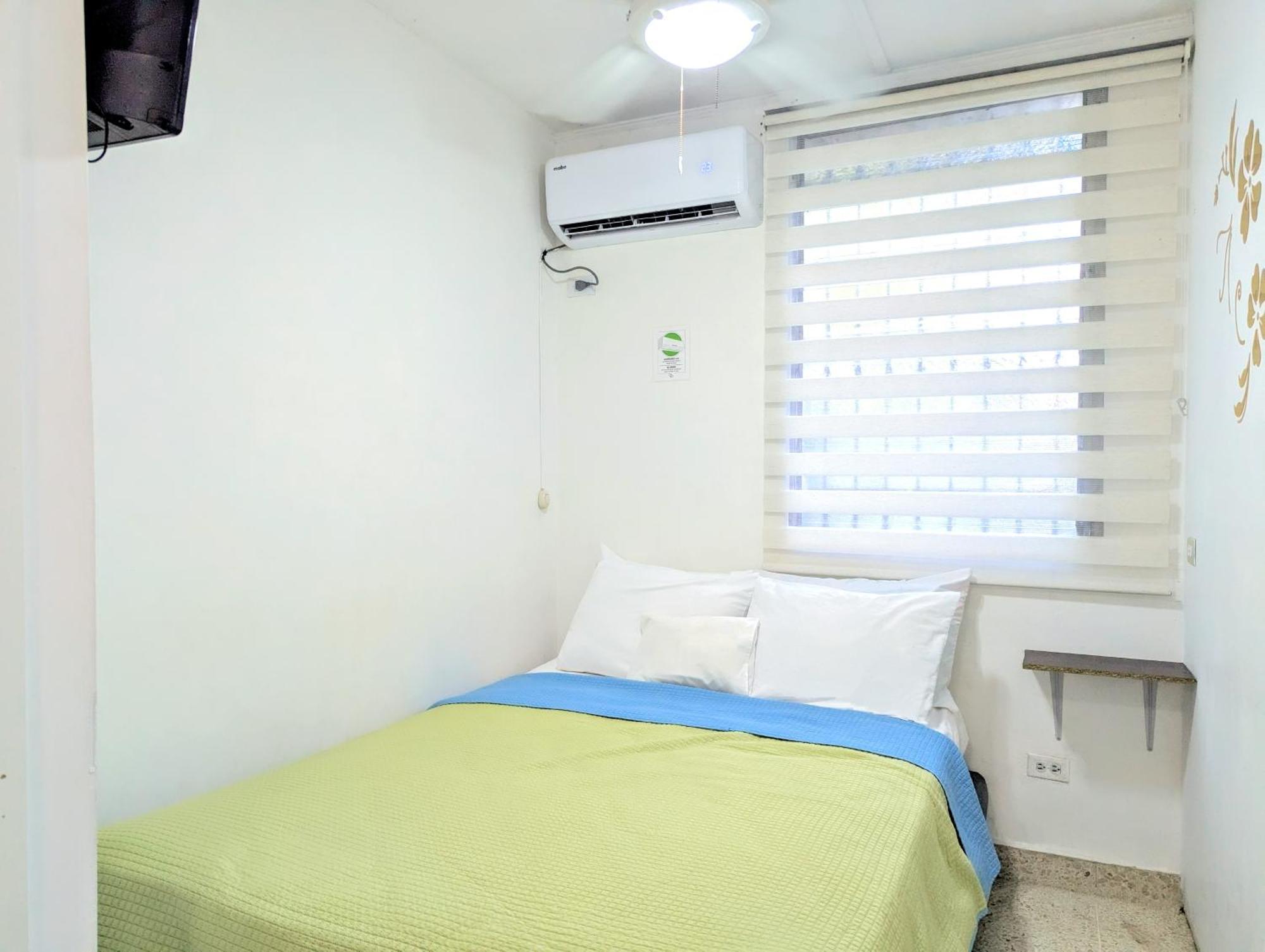Habitacion con Turbo WiFi en Marbella Ciudad de Panamá Exterior foto