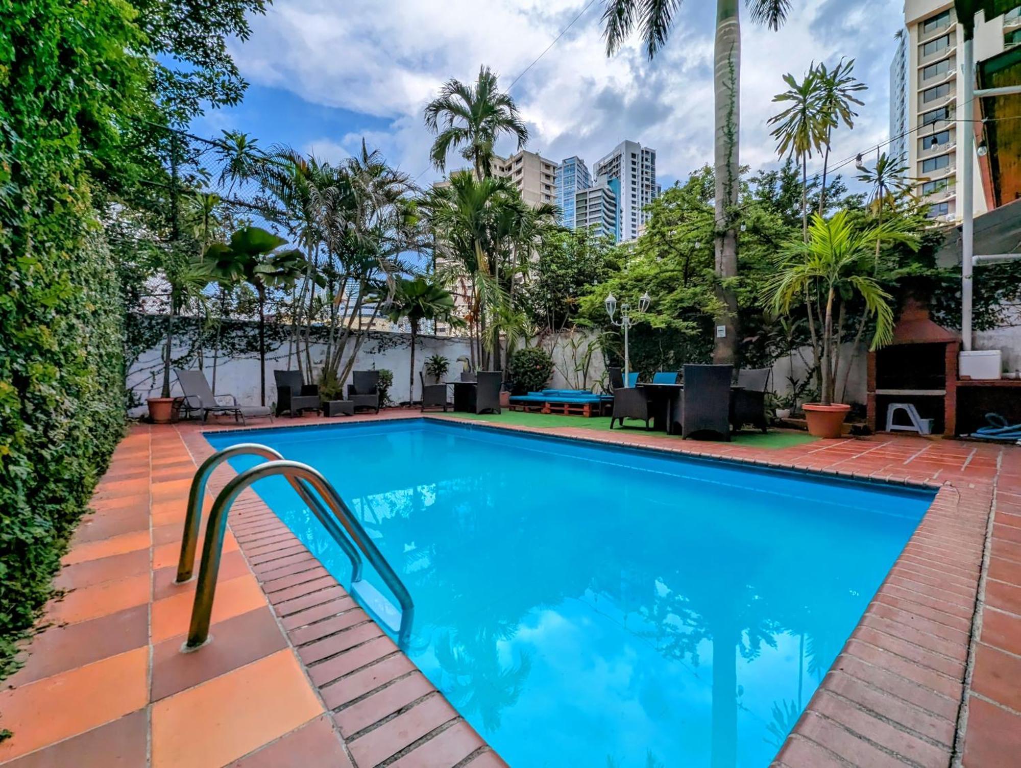 Habitacion con Turbo WiFi en Marbella Ciudad de Panamá Exterior foto