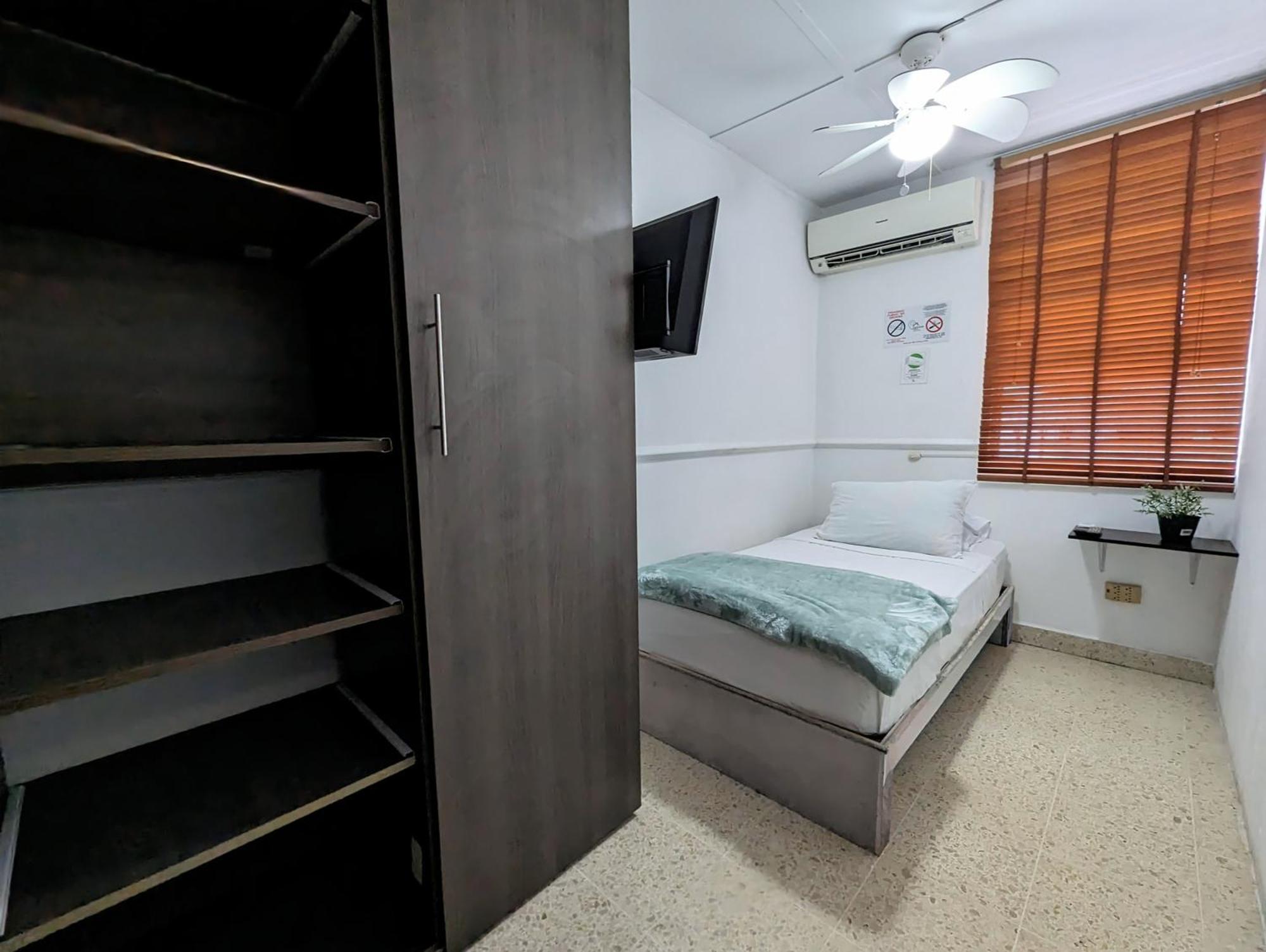 Habitacion con Turbo WiFi en Marbella Ciudad de Panamá Exterior foto