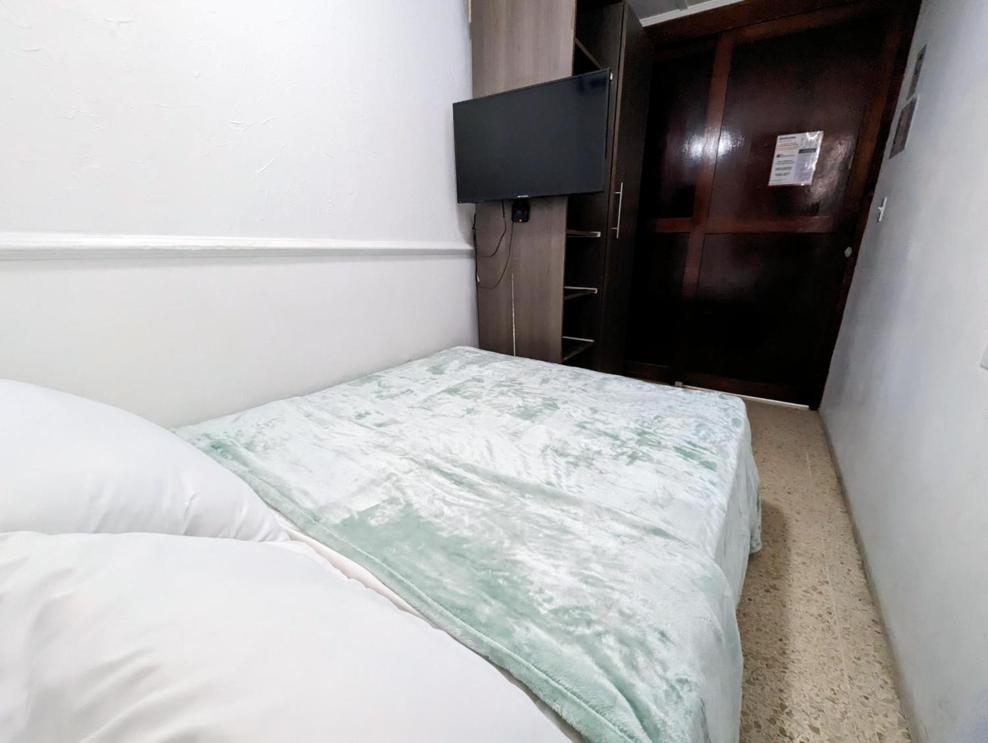 Habitacion con Turbo WiFi en Marbella Ciudad de Panamá Exterior foto